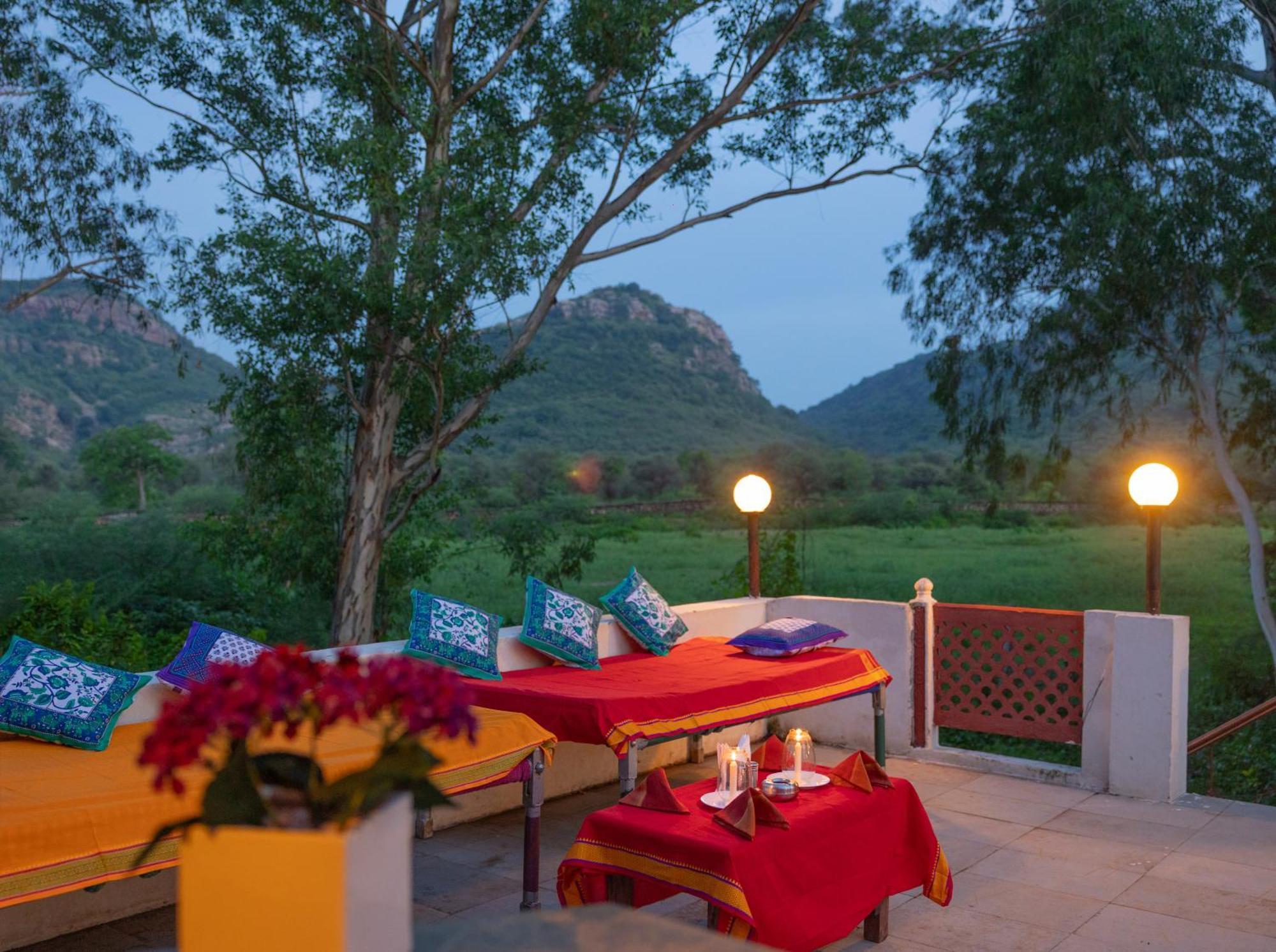 Indian Adventures Tiger Moon Resort Khilchipur  Exterior photo