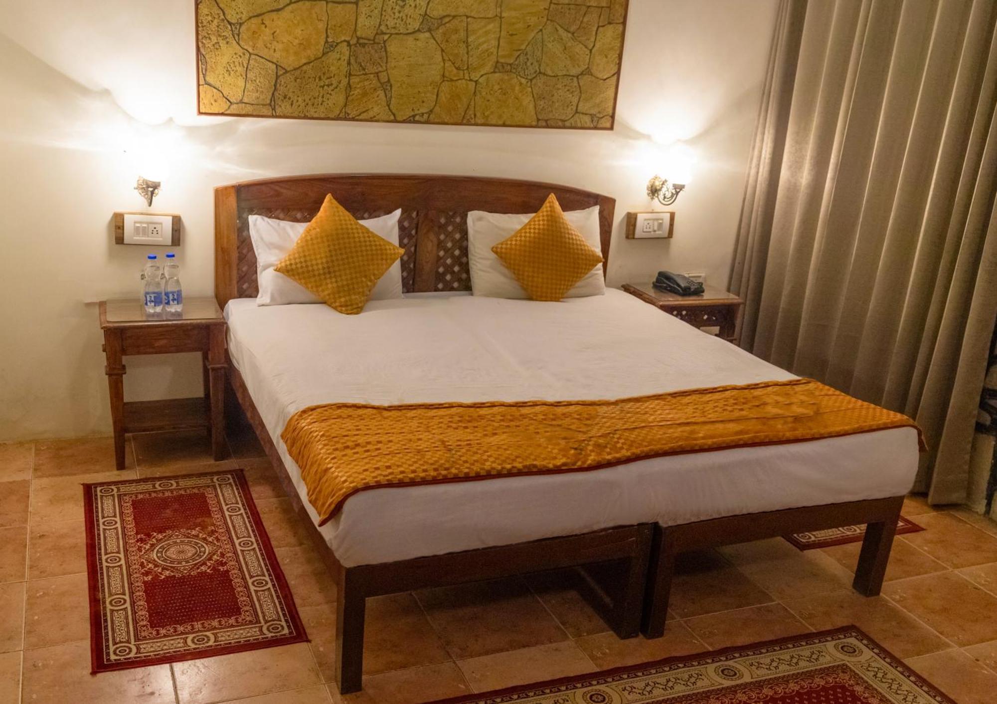 Indian Adventures Tiger Moon Resort Khilchipur  Exterior photo