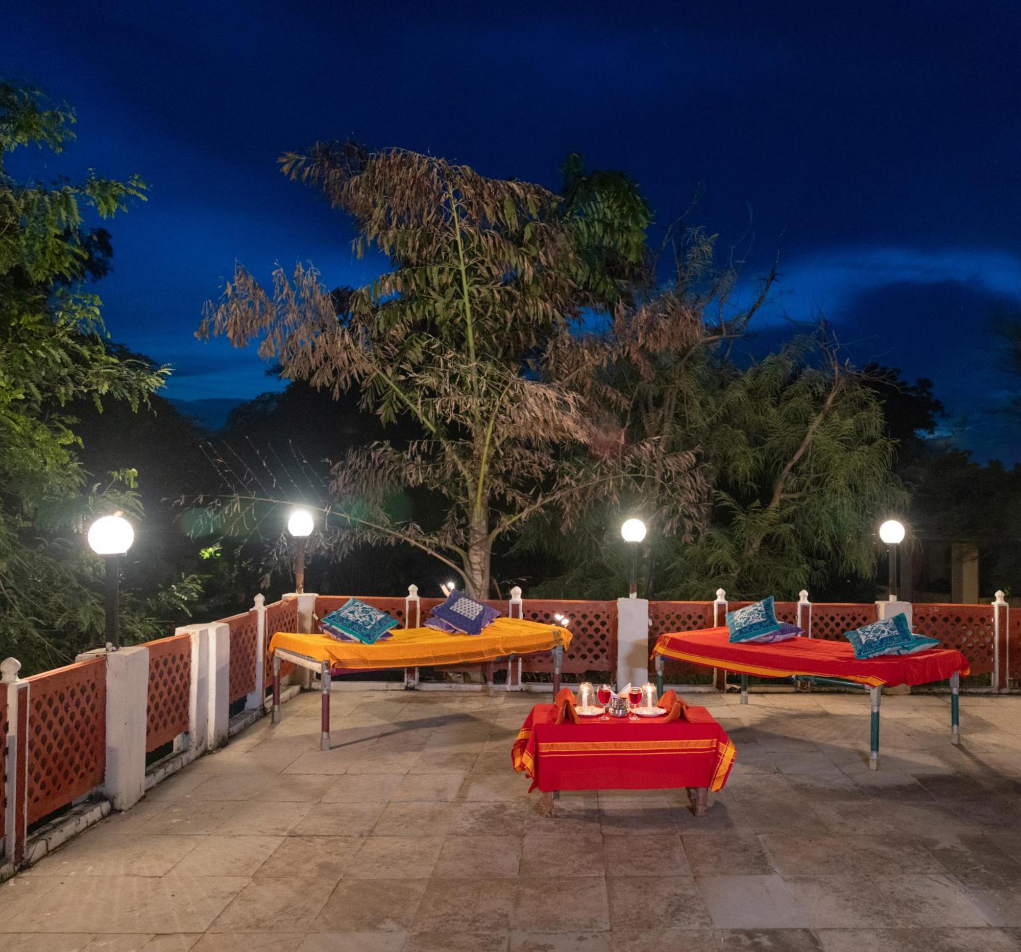 Indian Adventures Tiger Moon Resort Khilchipur  Exterior photo