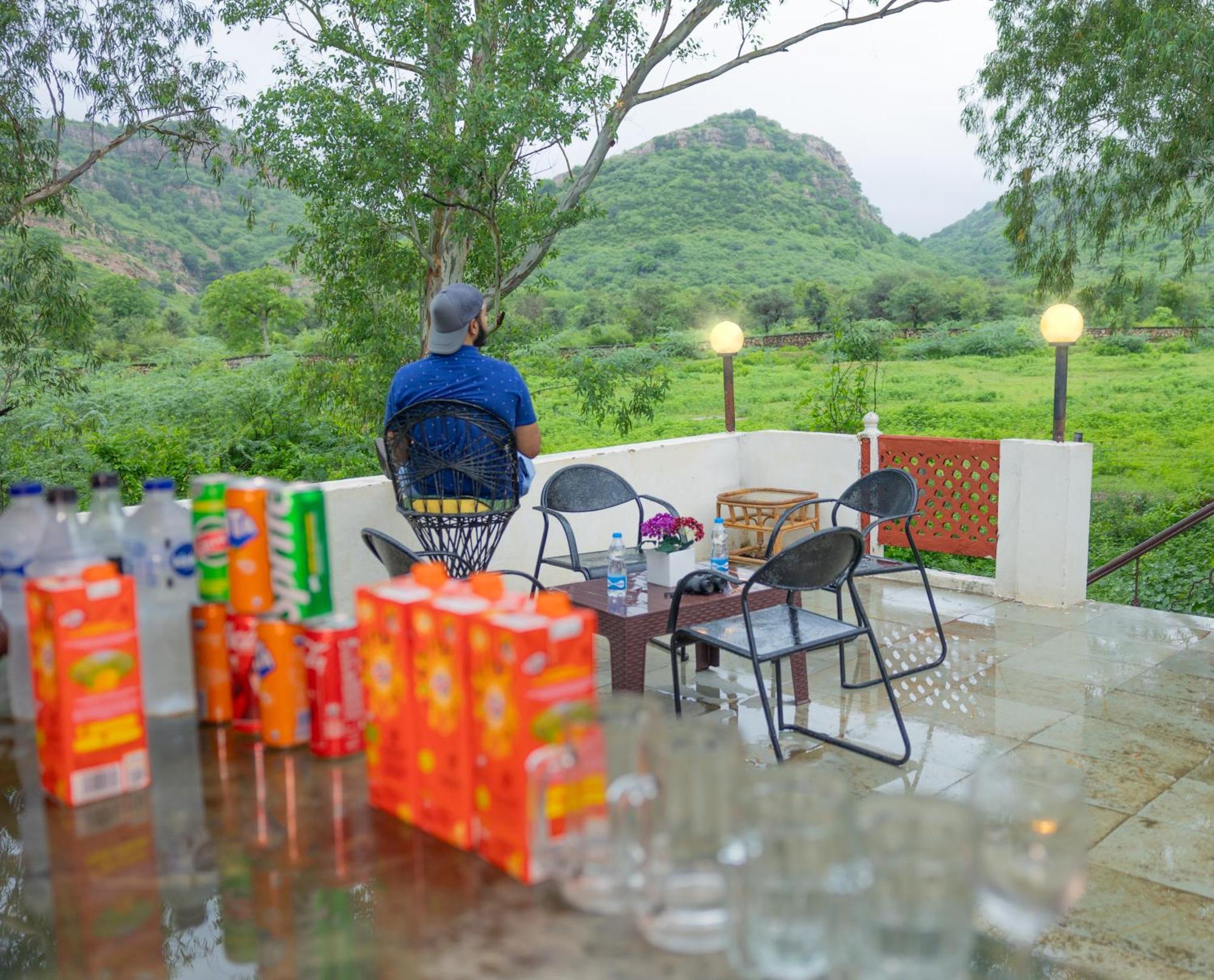 Indian Adventures Tiger Moon Resort Khilchipur  Exterior photo